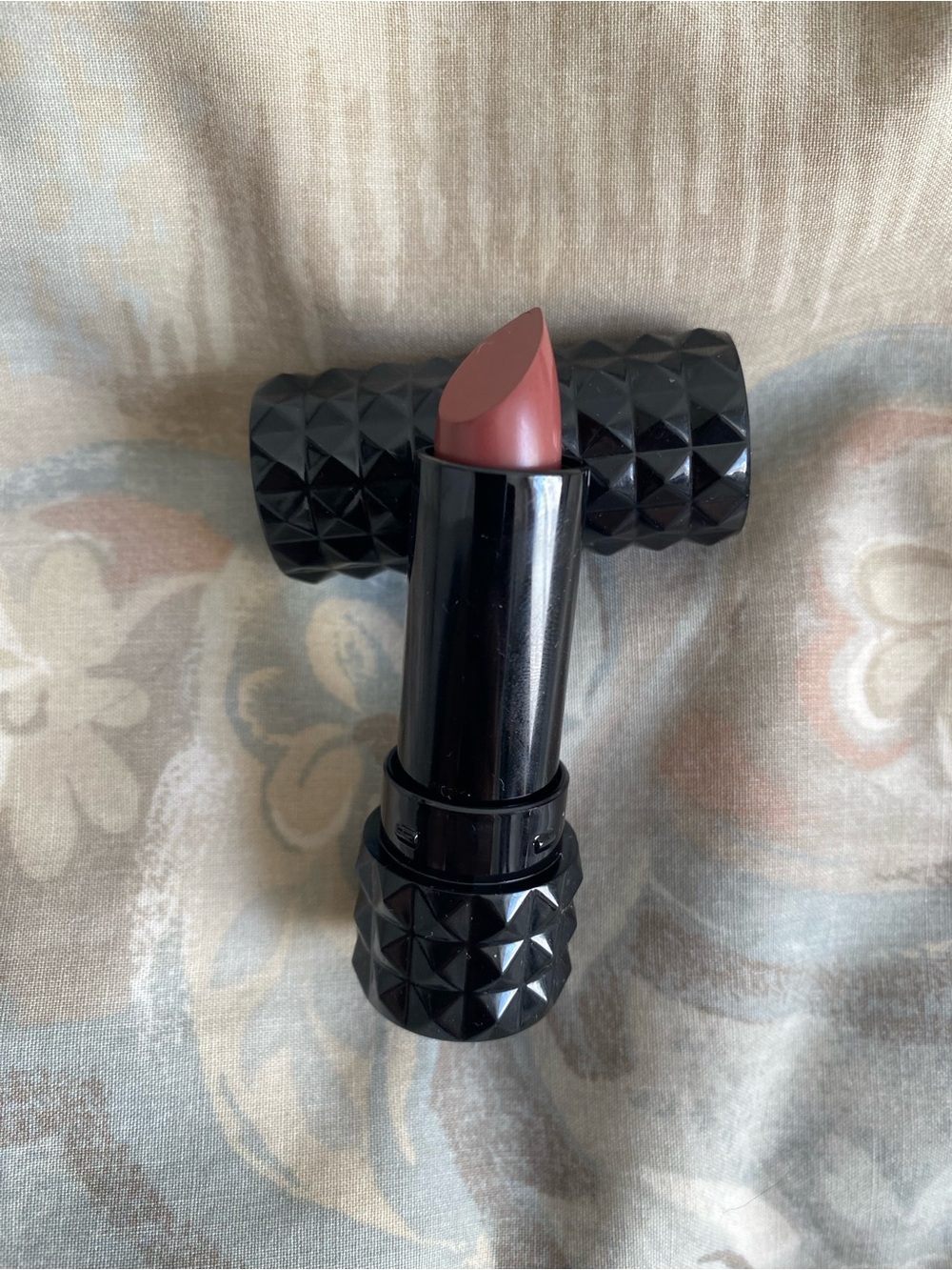 NEW Kat Von D Studded Kiss Crème Lipstick in Hawkeye